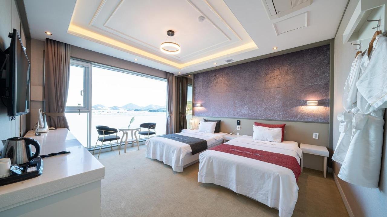 Hotel The One Yeosu Exterior foto